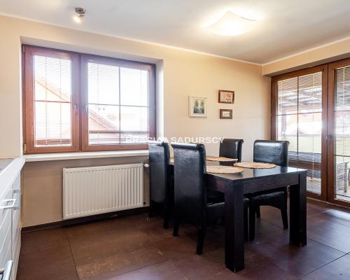 Przestronne mieszkanie z dużym tarasam / parking