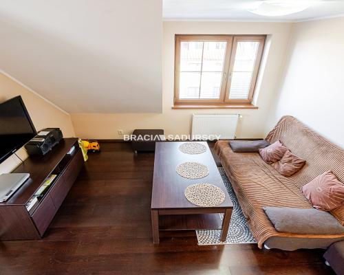 Przestronne mieszkanie z dużym tarasam / parking