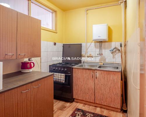 Grzegórzki, kawalerka do remontu - super cena