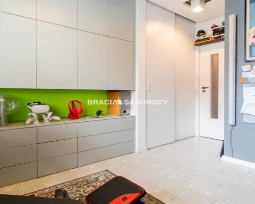 3 pok, 2 łazienki negocjacja ceny!