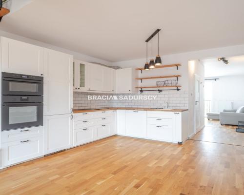 Przestronne mieszkanie w Wieliczce, ul. Jasna