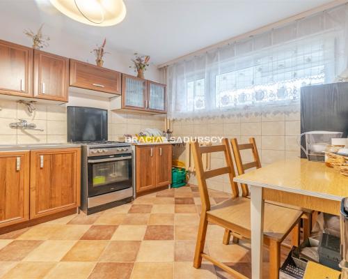 Krak&oacute;w, Mistrzejowice - 2 pokoje 53 m&sup2;   

 Oferujemy przestronne 2-pokojowe mieszkanie o powierzchni 53,02 m&sup2;