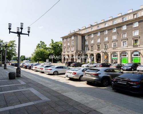 Krak&oacute;w, Nowa Huta, Osiedle Centrum B, 3-pokojowe mieszkanie o pow. 70 m2. Mieszkanie położone przy reprezentacyjnej Alei