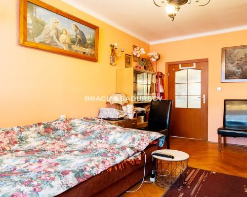 Krak&oacute;w, Nowa Huta, Osiedle Centrum B, 3-pokojowe mieszkanie o pow. 70 m2. Mieszkanie położone przy reprezentacyjnej Alei