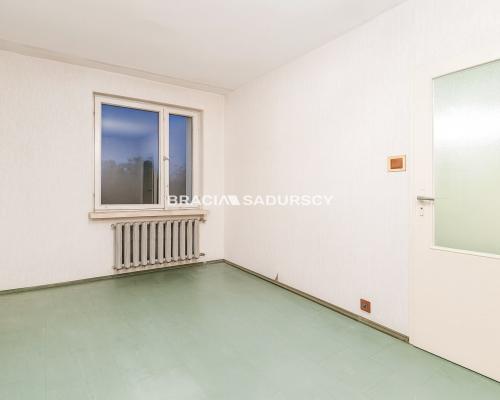 3 pok do remontu z możliwościa przerobienia na 4