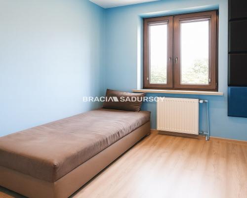 M-3 pok + kuchnia |54 M|piwnica|balkon| Kurdwanów