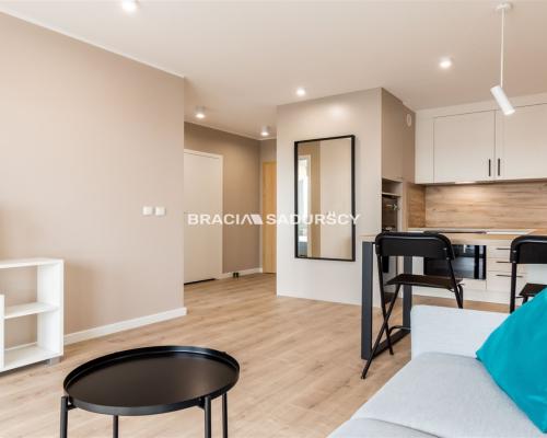 Wynajmę nowe 2-pok mieszkanie dla singla/ul.Reduta