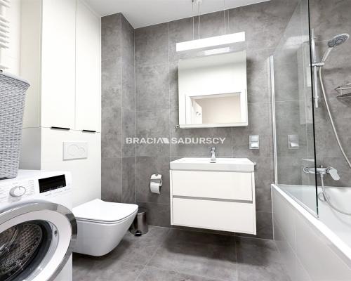 Apartament z klimatyzacją i 2 balkonami - od zaraz