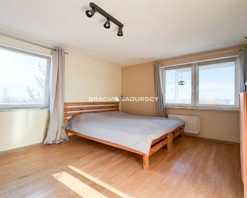 3-pok z garażem, balkon - dla rodziny