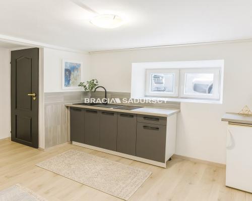 16m2, Bronowicka, ul. Bandtkiego