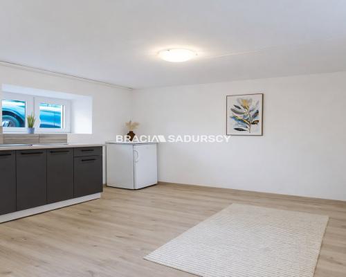 16m2, Bronowicka, ul. Bandtkiego