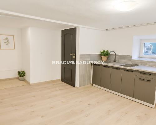 16m2, Bronowicka, ul. Bandtkiego