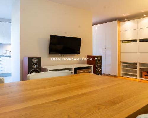 Wynajem mieszkania 55,5m² z ogródkiem - Kraków