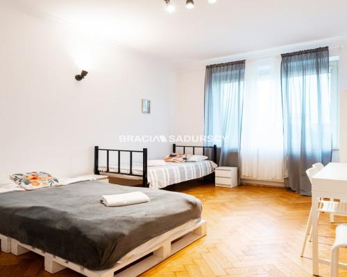 MIESZKANE 3 POKOJE KAMIENICA 98 M BALKONY CENTRUM