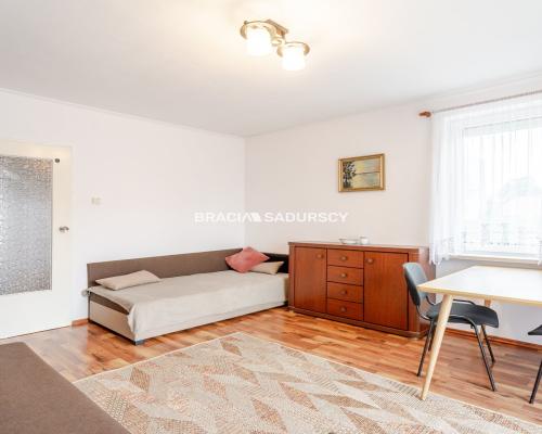 Do wynajęcia jasne i przestronne 2-pokojowe mieszkanie - Prądnik Czerwony, ul. Nuszkiewicza   

 Oferujemy na wynajem atrakcyjn