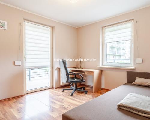 Do wynajęcia jasne i przestronne 2-pokojowe mieszkanie - Prądnik Czerwony, ul. Nuszkiewicza   

 Oferujemy na wynajem atrakcyjn