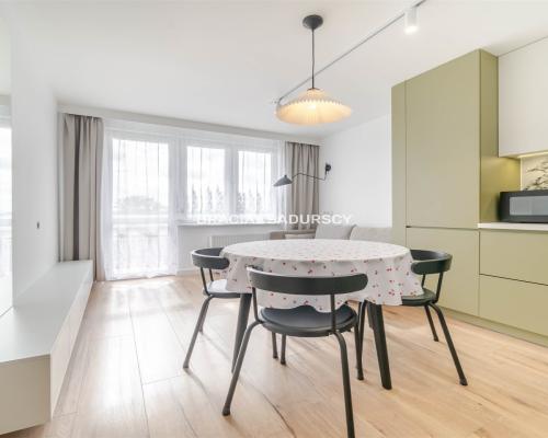 Wynajem 3 pok. mieszkanie na os Niepodległości!