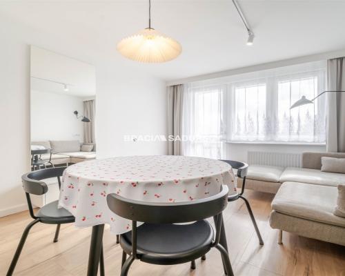 Wynajem 3 pok. mieszkanie na os Niepodległości!