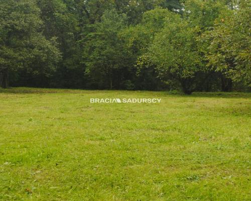 Działka w rejonie ul. Wielickiej w Krakowie