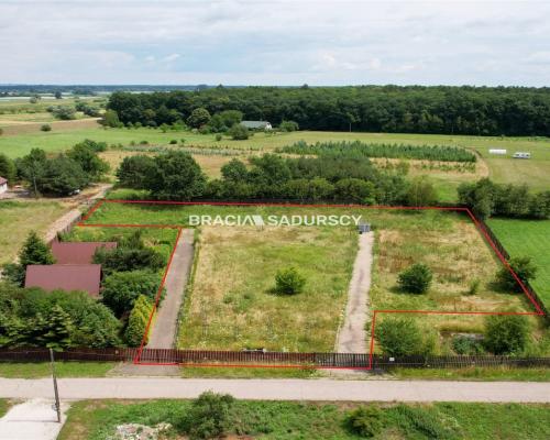 Działka budowlana w sielskim zakątku !