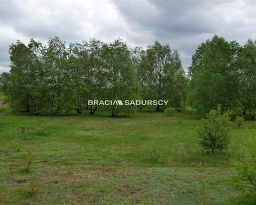 Działka produkcyjno – usługowa w Mnikowie