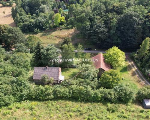 27 arowa  działka budowlana w Michałowicach