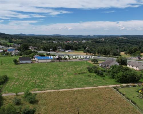 Działka usług komercyjnych w Głogoczowie gm. Myślenice    

   
Oferujemy do sprzedaży atrakcyjną działkę usługową o powierzchn