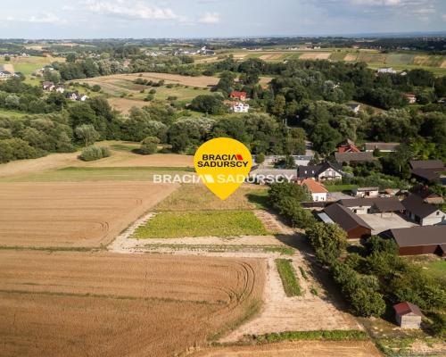 Zdzięsławice, gmina Michałowice. Działka 15 arów