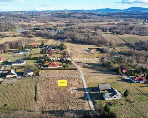 Działka z możliwościa podziału na mniejsze