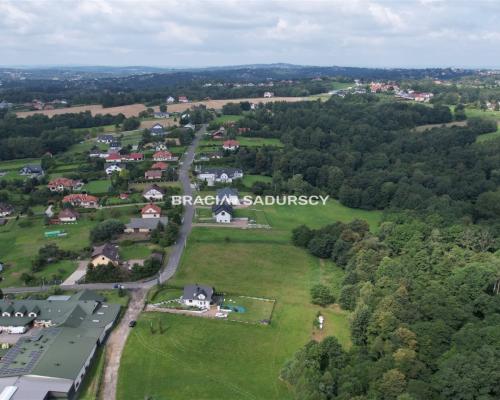 Działka budowlano-leśna. Siepraw.