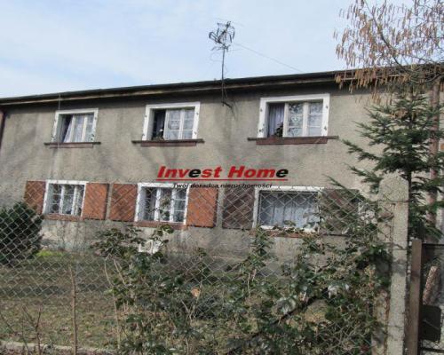 Duży dom do remontu.
