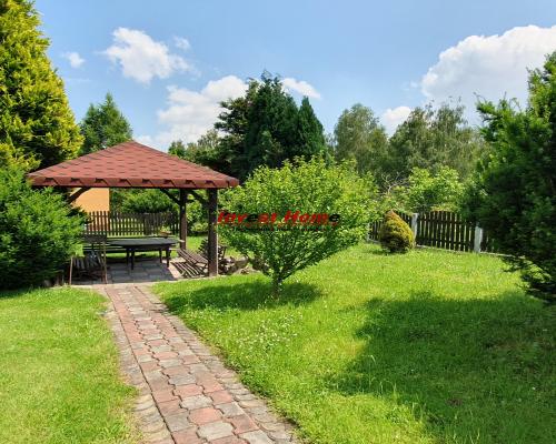 Dom w cichej dzielnicy Pszowa.