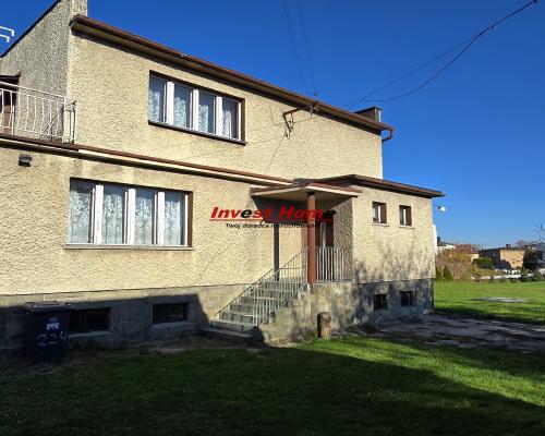 Solidny dom w dobrej lokalizacji.