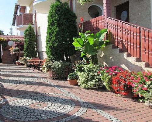 Prosperujący dom wczasowy na sprzedaż.