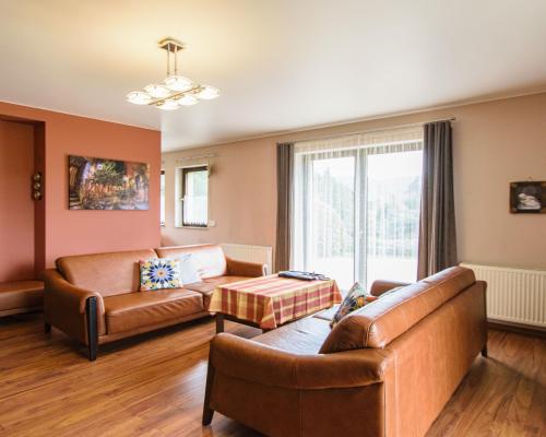 Piękny dom z widokiem na góry/ Burkatów / 20arów