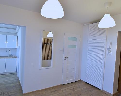 2 pokoje z oddzielną kuchnią, obok parku