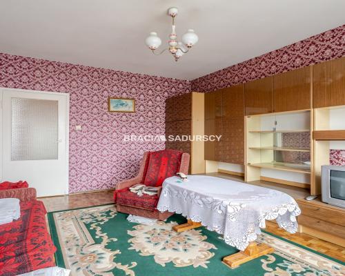 Dom wolnostojący w doskonałej lokalizacji