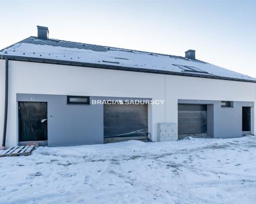 Dom blisko Krakowa – PKP, 25 min do centrum, garaż