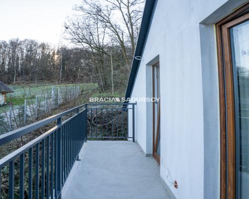 Zabudowa bliźniacza w Podgórkach Tynieckich.