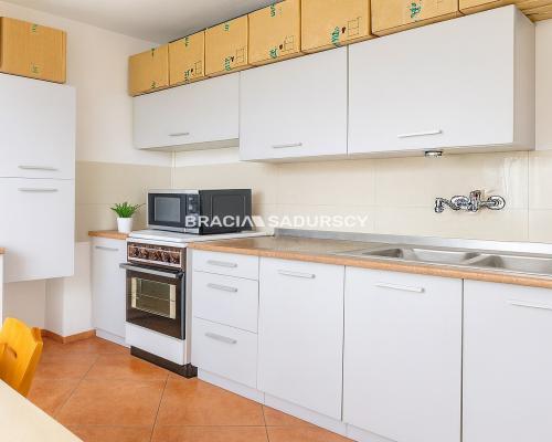 Sprzedam kawalerkę, Czyżyny.