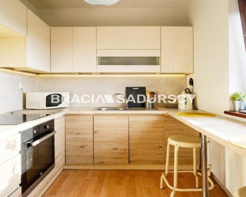 SŁONECZNE 3-POKOJOWE W ATRAKCYJNEJ LOKALIZACJI