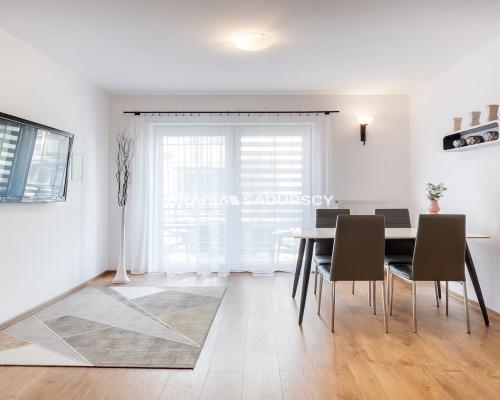 3 pokoje - 49,5m2 - Dębskiego, dobra cena, parking