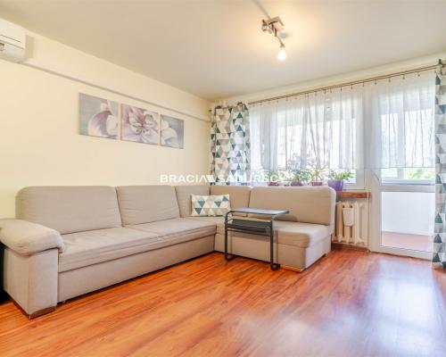 SŁONECZNE, ZADBANE 4-POKOJOWE W DOBREJ LOKALIZACJI