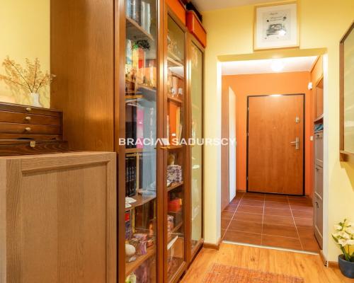 SŁONECZNE, ZADBANE 4-POKOJOWE W DOBREJ LOKALIZACJI