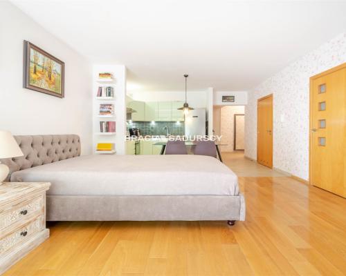 KLIMATYCZNE - KAMERALNY OGRÓD - WOLA JUSTOWSKA