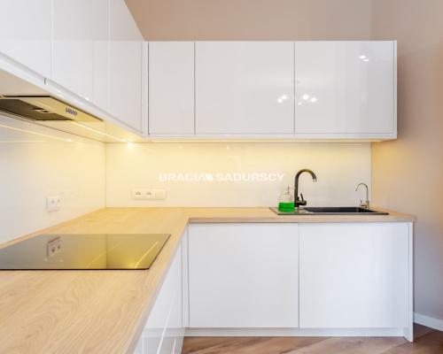 Doskonała lokalizacja, 3-pok, po remoncie