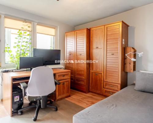 3-pok.mieszkanie zaraz przy pętli Bronowice Małe