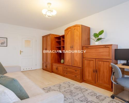 3-POKOJOWE, BALKON, ATRAKCYJNA LOKALIZACJA