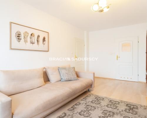 3-POKOJOWE, BALKON, ATRAKCYJNA LOKALIZACJA