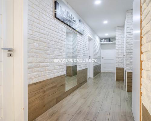 SŁONECZNE, 4-POKOJOWE Z DWOMA BALKONAMI